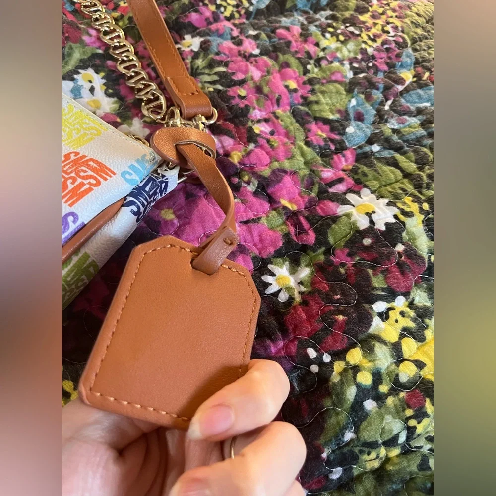 Steve Madden Top Zip Rainbow Logo Chain Women's Small Bag - Picture 5 of 8